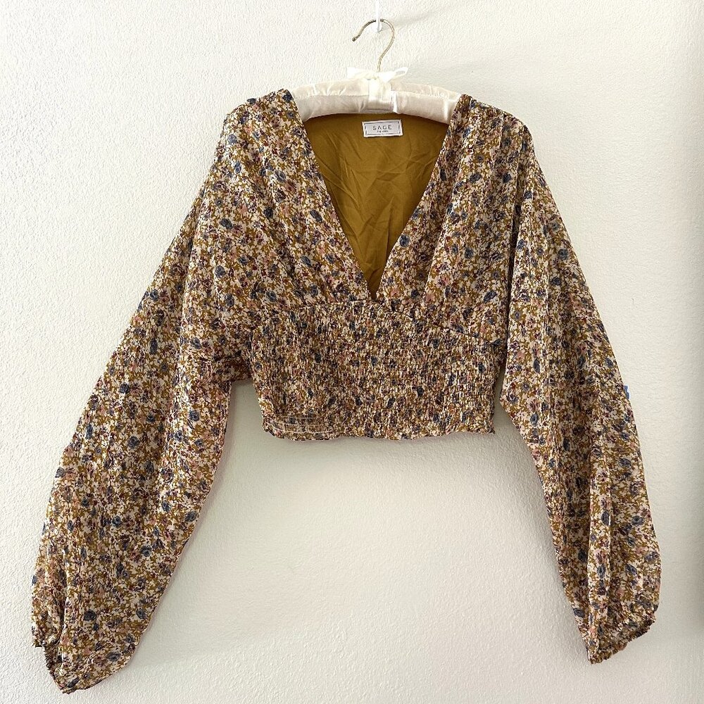 Sage Women’s Cropped Floral Peasant Blouse Large